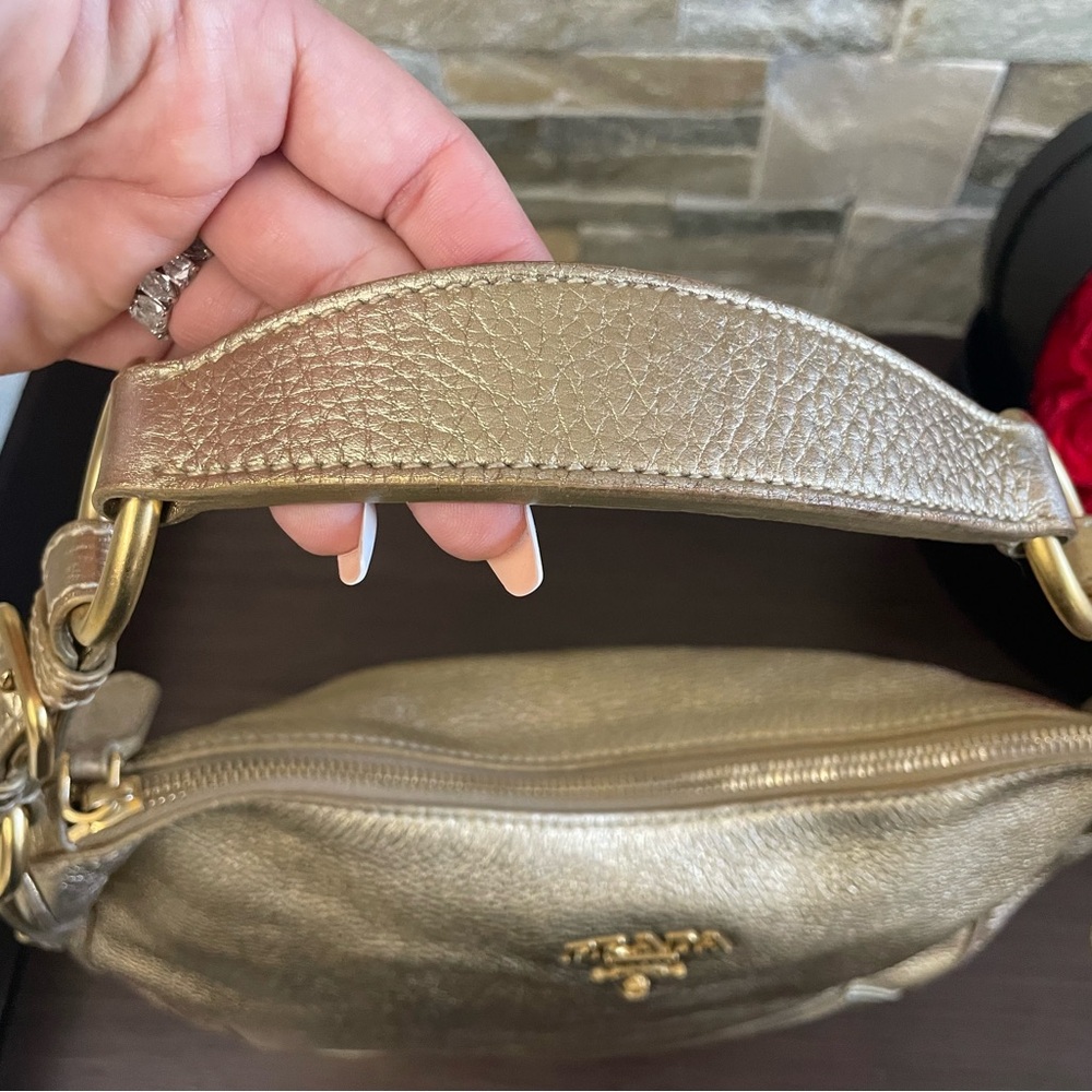💯 Authentic Gold deerskin Prada hobo bag with Gold hardware - Picture 5 of 10